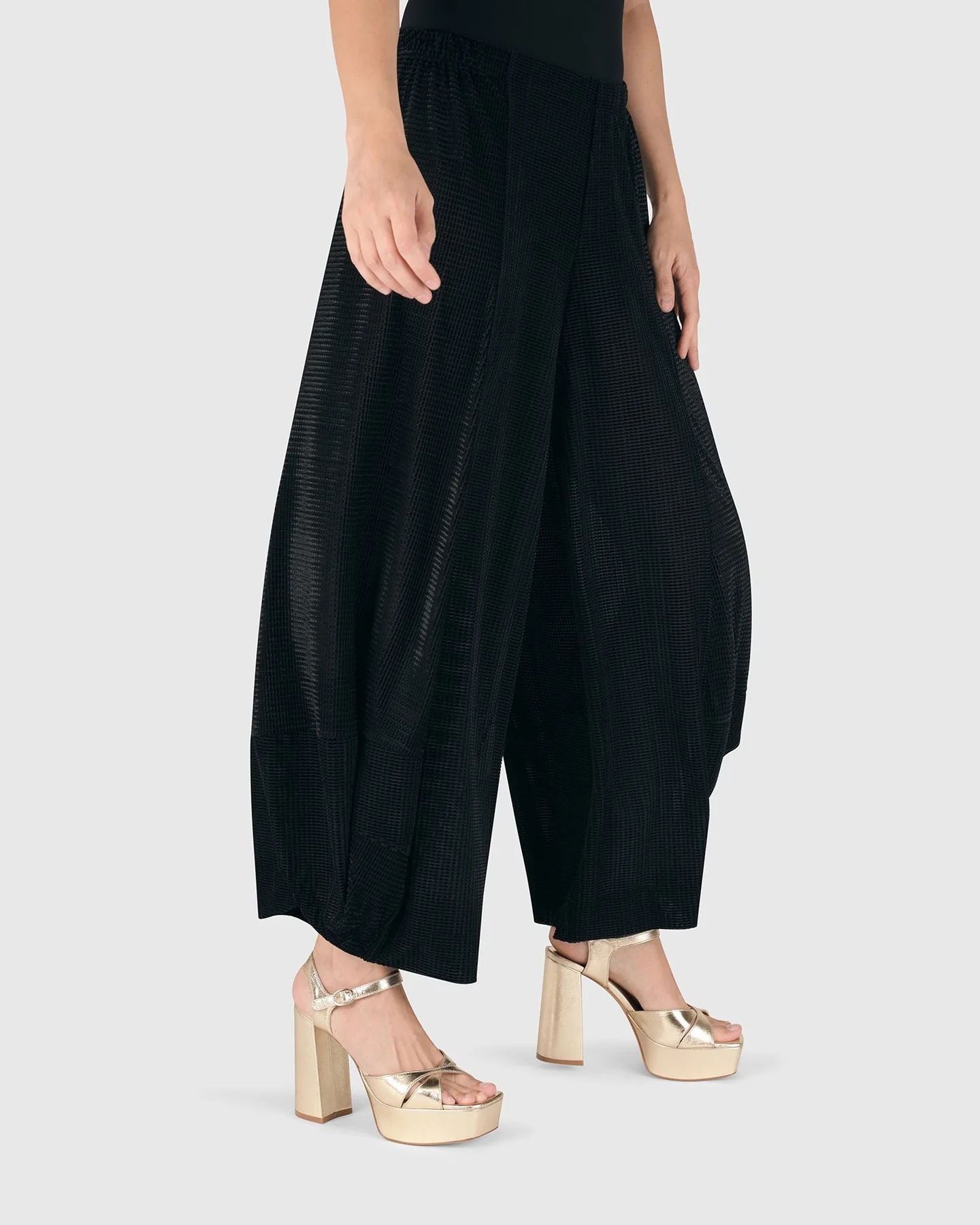 Ice Crinkle Punto Pants, Black